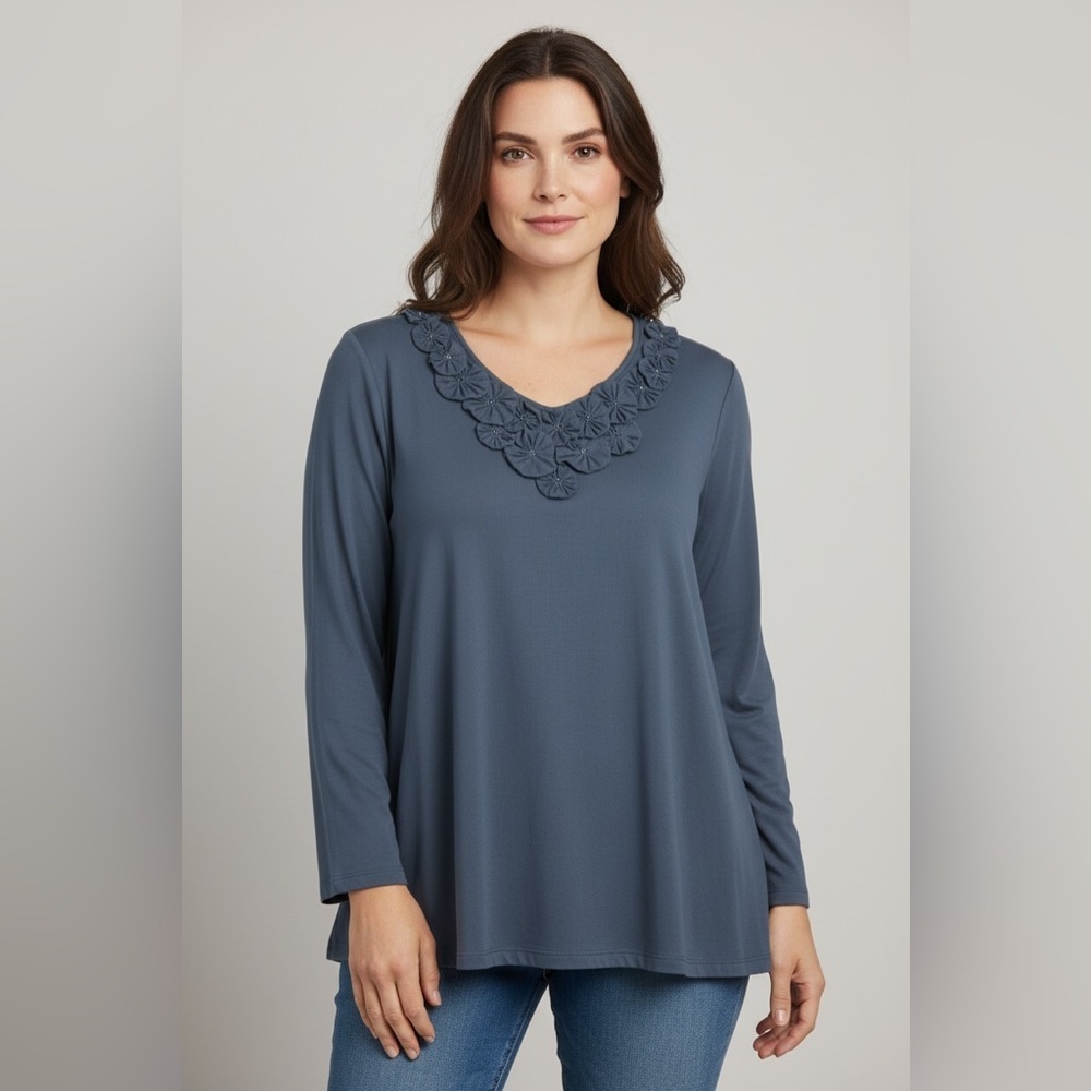 Adrienne Vittadini Studio 3X Navy Long-Sleeve Top